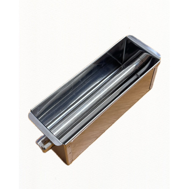 Форма для випічки кекса 22*6*6 з діркою для начинки