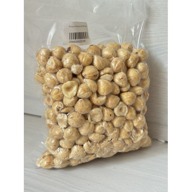 Фундук бланшований 300 грам