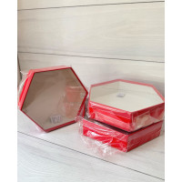 Коробка для зефіру подар. шестигранна 23 см червона