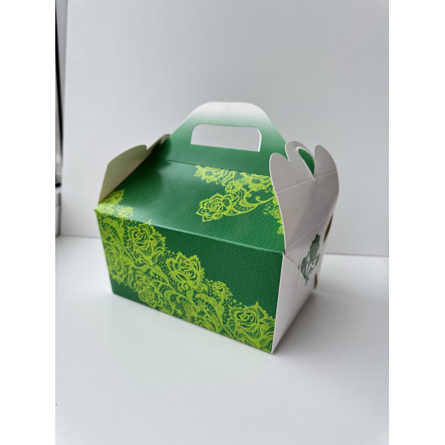 Коробка весільна 250 грам 10*14,5см вис 7,5 см (кс-21)