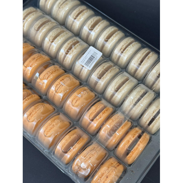 Макаронс кришечки мікс біло - оранжеві 36 шт