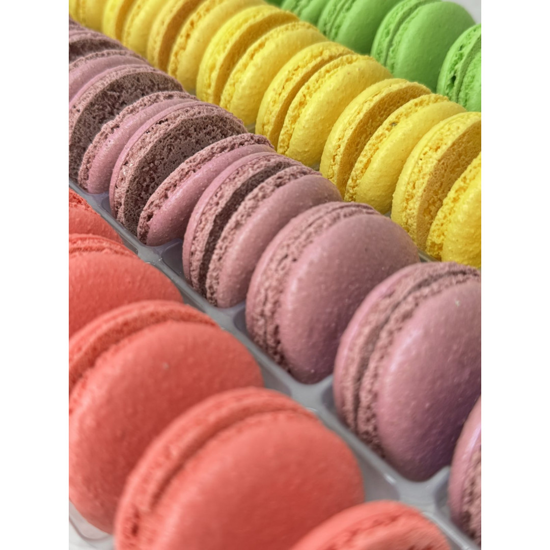 Макаронс кришечки мікс( рож.-фіол.-зел.-жовт) 36 шт