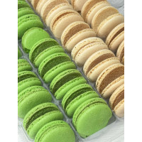 Макаронс кришечки мікс( зелені-білі) 36 шт