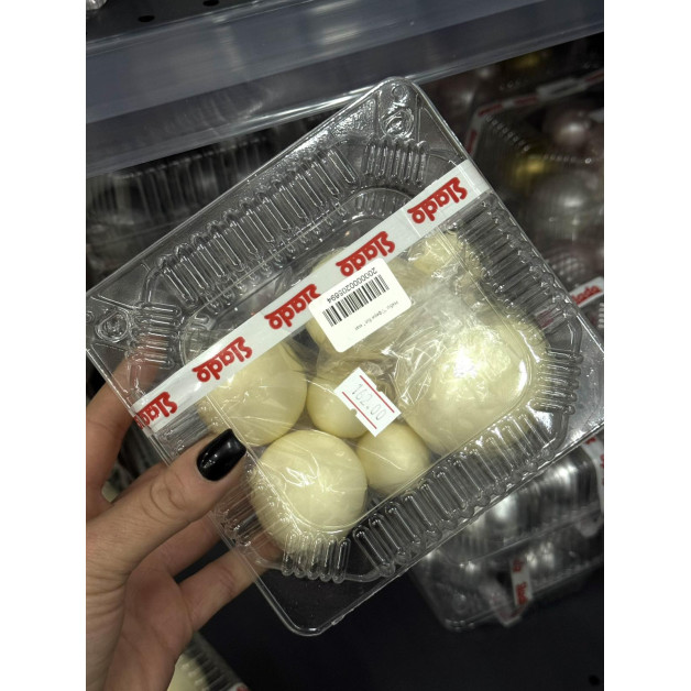 Набір "Сфери білі" мат.