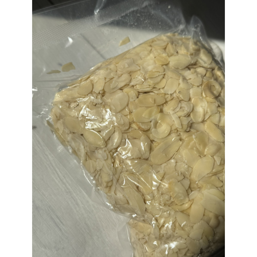 Пластівці мигдальні 300 гр