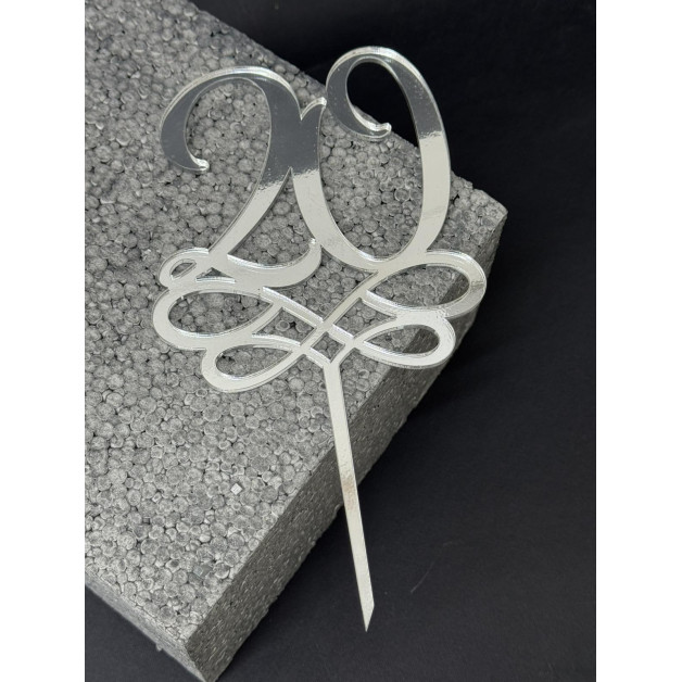 Топер пластик "20"-срібло