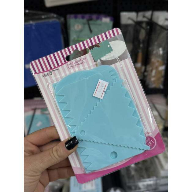 набір шпателів 3 шт пластик для крему.