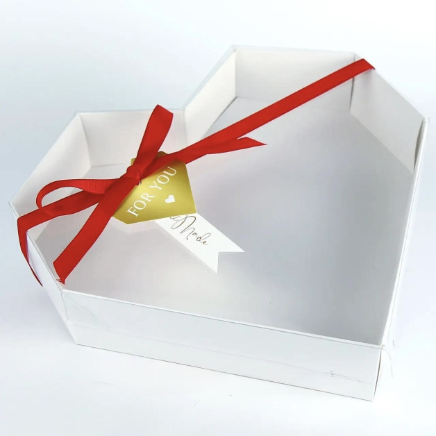 Коробка для зефіру подар. серце 28 см біла (складна)-6 см висота 