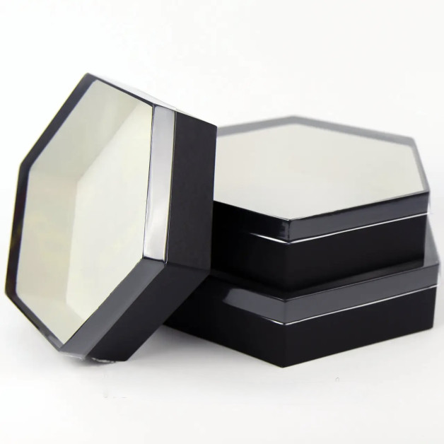 Коробка для зефіру подар. шестигранна 28 см чорна