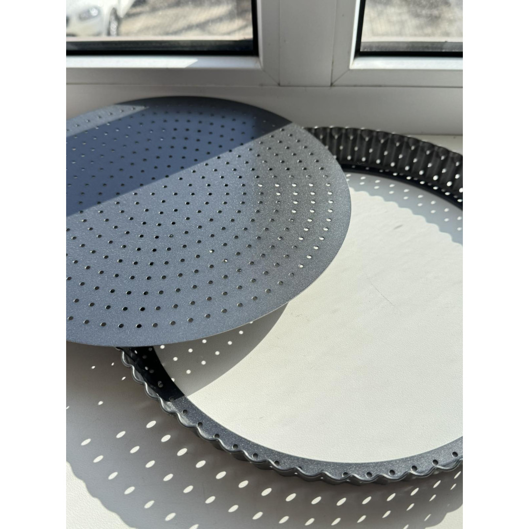 Форма перфорована для пирога 28 см