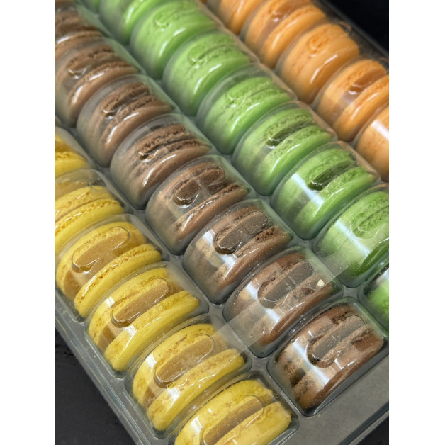 Макаронс кришечки мікс( зелені-оранж.-жовті-коричн.) 36 шт