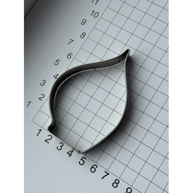 Вирубка метал пелюски кала