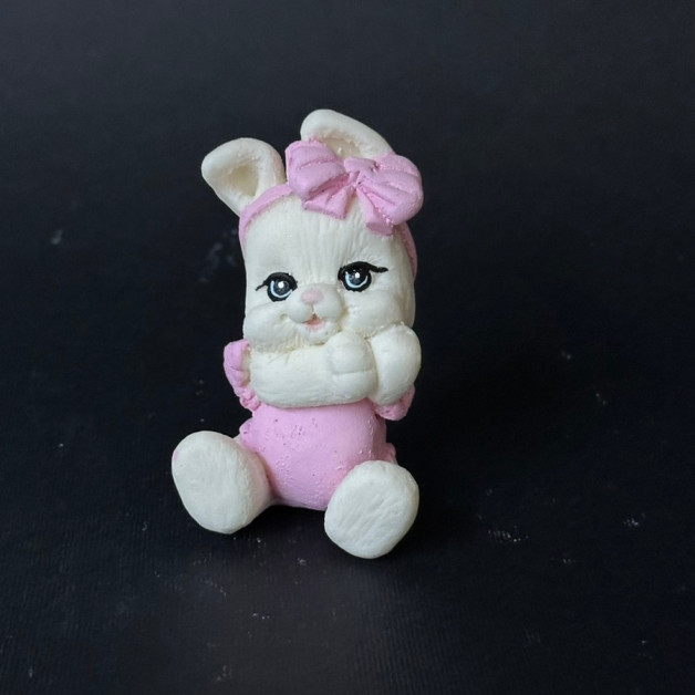 Кондитерська прикраса зайчик №12 висота 7 см (Наявність кольору уточнюйте в коментарі!!!) 