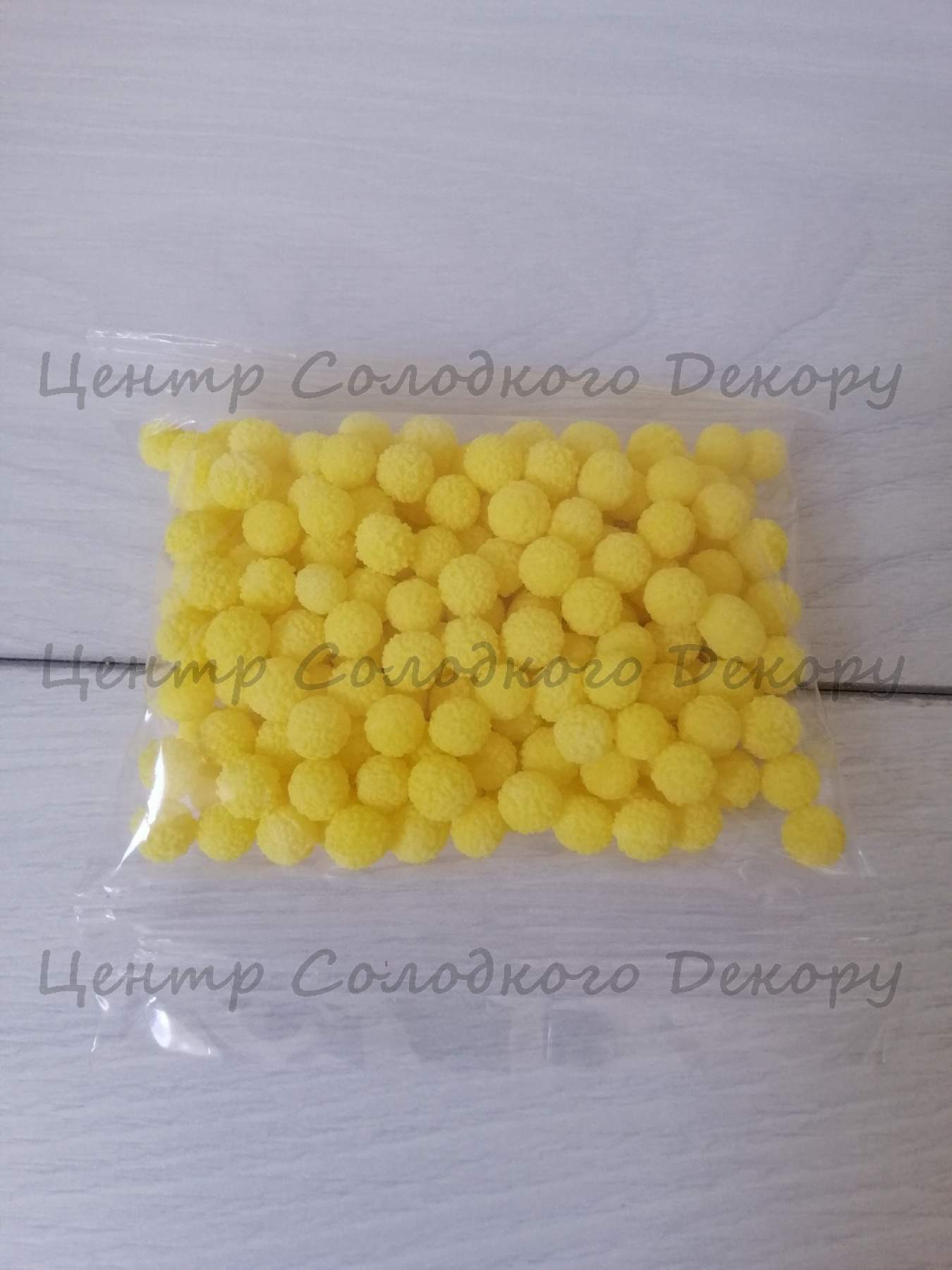 картинка Цукрова посипка мімоза жовта 0,5 см 50 грам. от магазина Центр Солодкого Декору